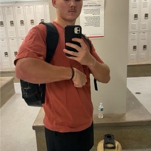 Meet your Posher, Fin